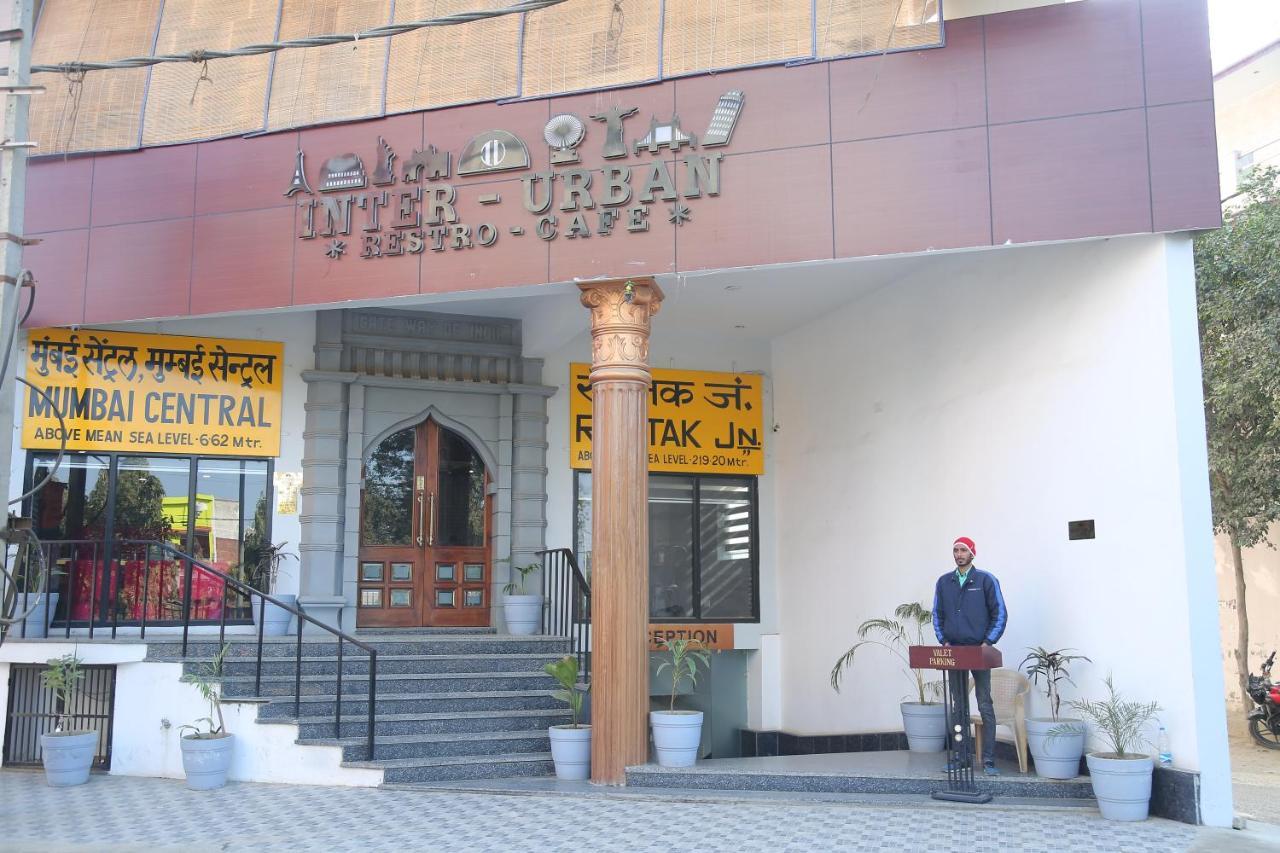 Inter Urban Hotel Rohtak Esterno foto